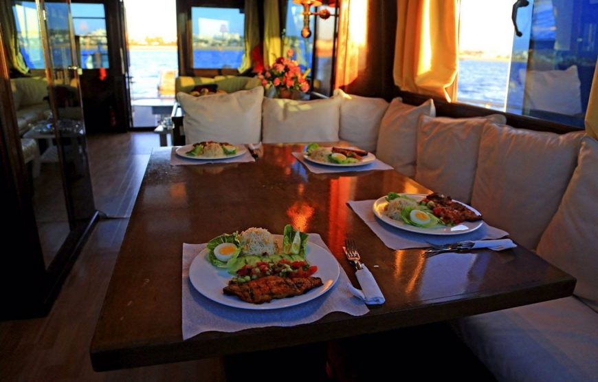 Agadir Boat Trip with Lunch